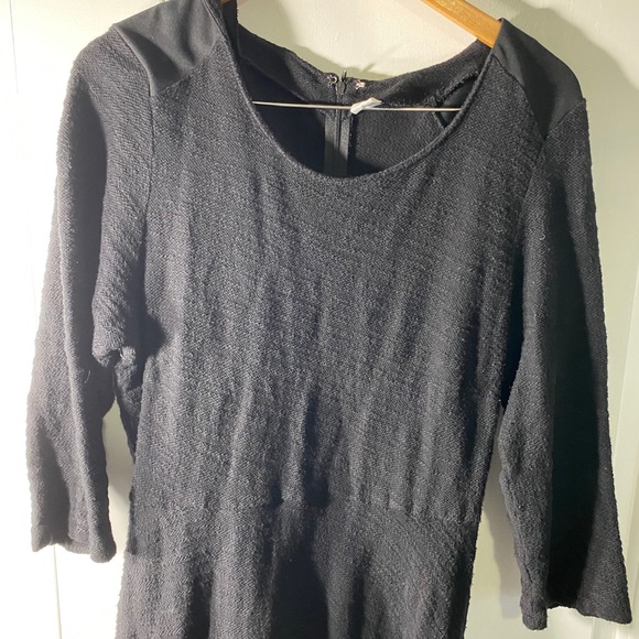 Old Navy Black Fit and Flare Dress - Picture 3 of 4